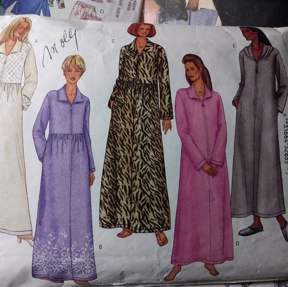 BUTTERICK MISSES ROBE PATTERNS SIZE XS, S, M